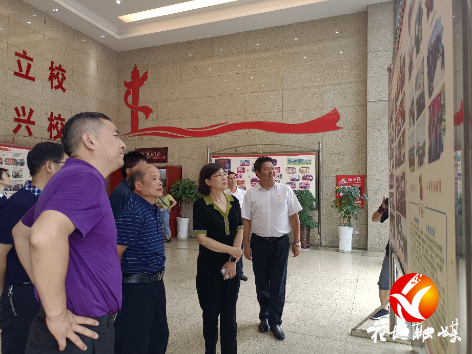 孔寅湘到花垣县调研老干部工作