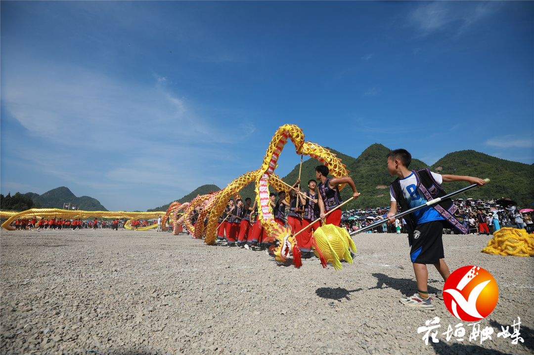 2022年中国花垣苗族赶秋节开幕