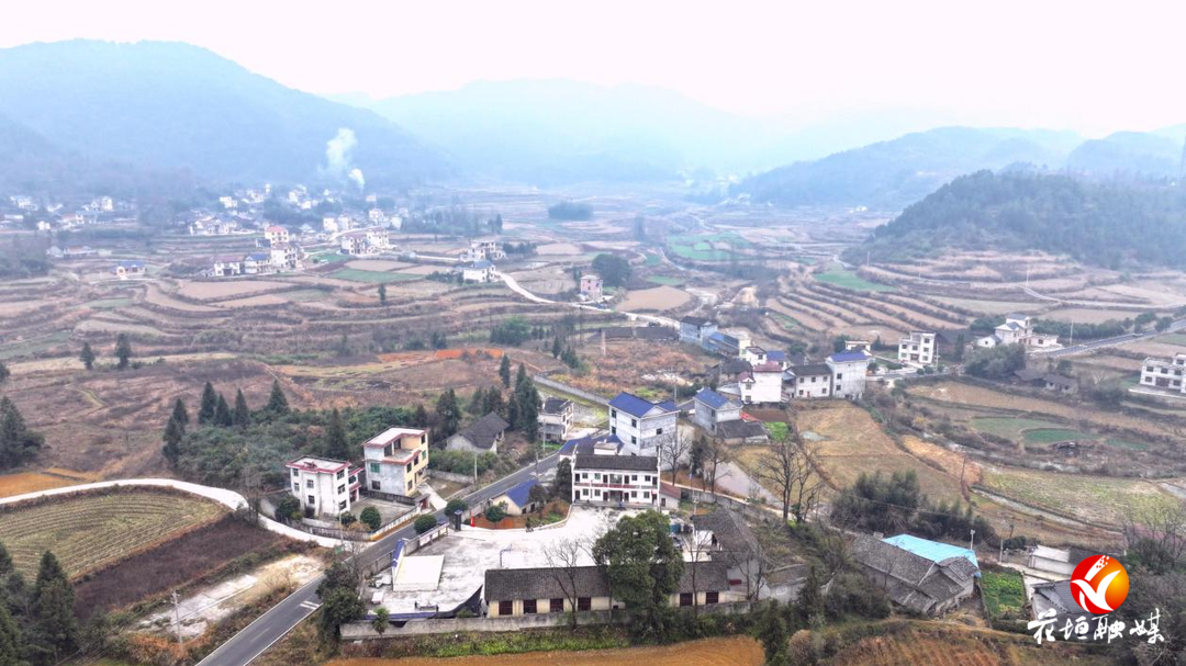 新春走基层︱麻栗场镇金牛村：苗族蚩尤拳传习教学  传承发扬武术文化