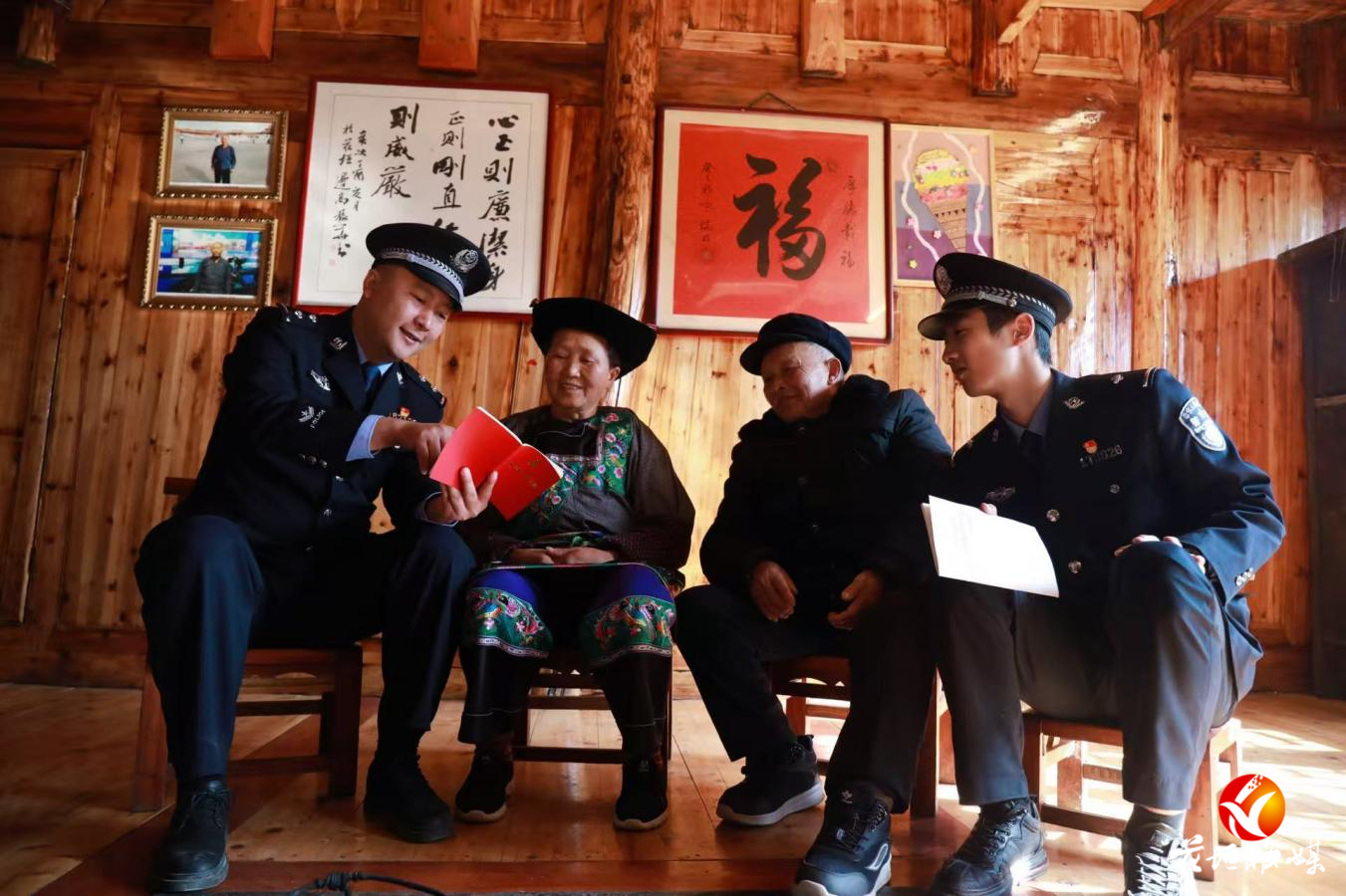 【榜样的力量】隆晖：以“苗药熬煮”之心守好派出所“责任田”