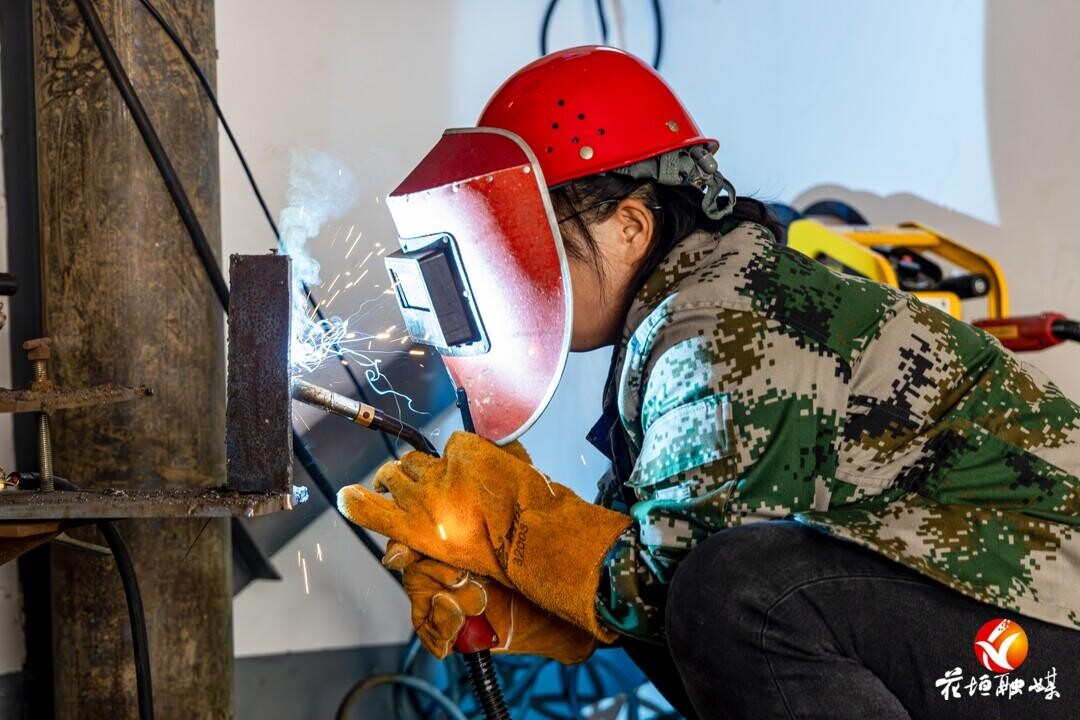 “花垣焊工”项目获评湖南省劳务品牌优质培训项目