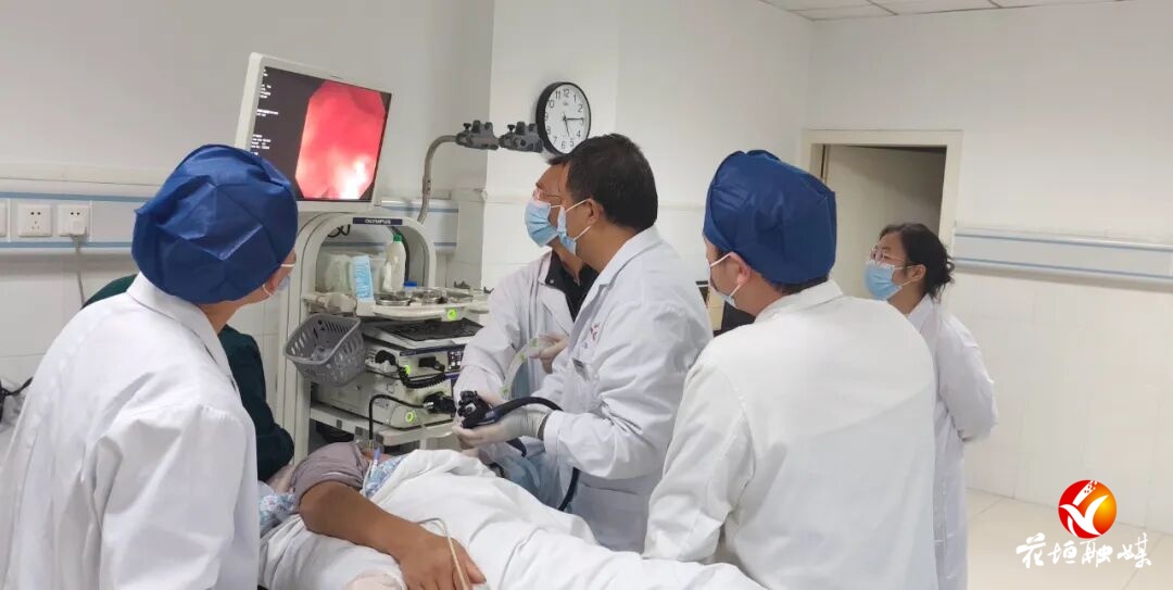 花垣县人民医院成功实施首例胃窦支架置入术，为晚期胃癌患者打通“生命通道”
