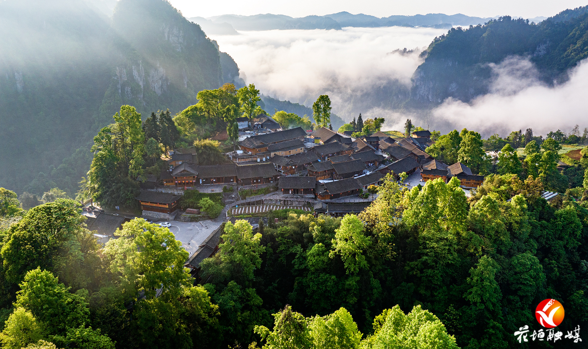 全国百强！矮寨·十八洞·德夯大峡谷景区上榜