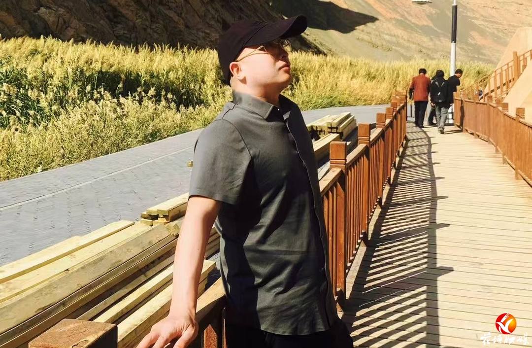 喜报！花垣县诗人梁书正荣获第六届茅盾新人奖提名奖