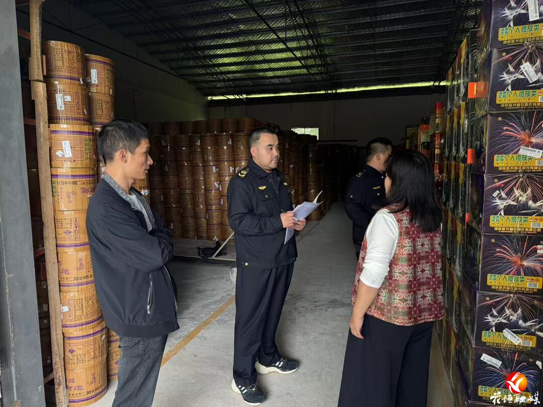 花垣县应急管理局：规范入企执法有力度 服务企业更有温度