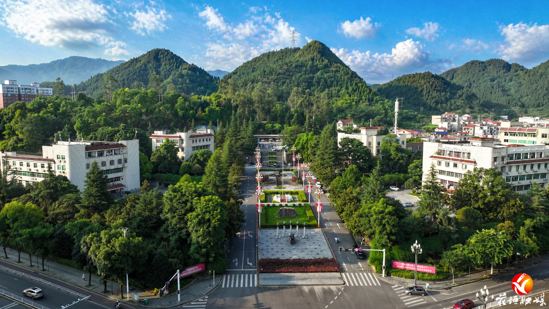 花垣这五年·奋进正当时② | 铸魂固本 聚力笃行——花垣以政治建设引领五年奋进路
