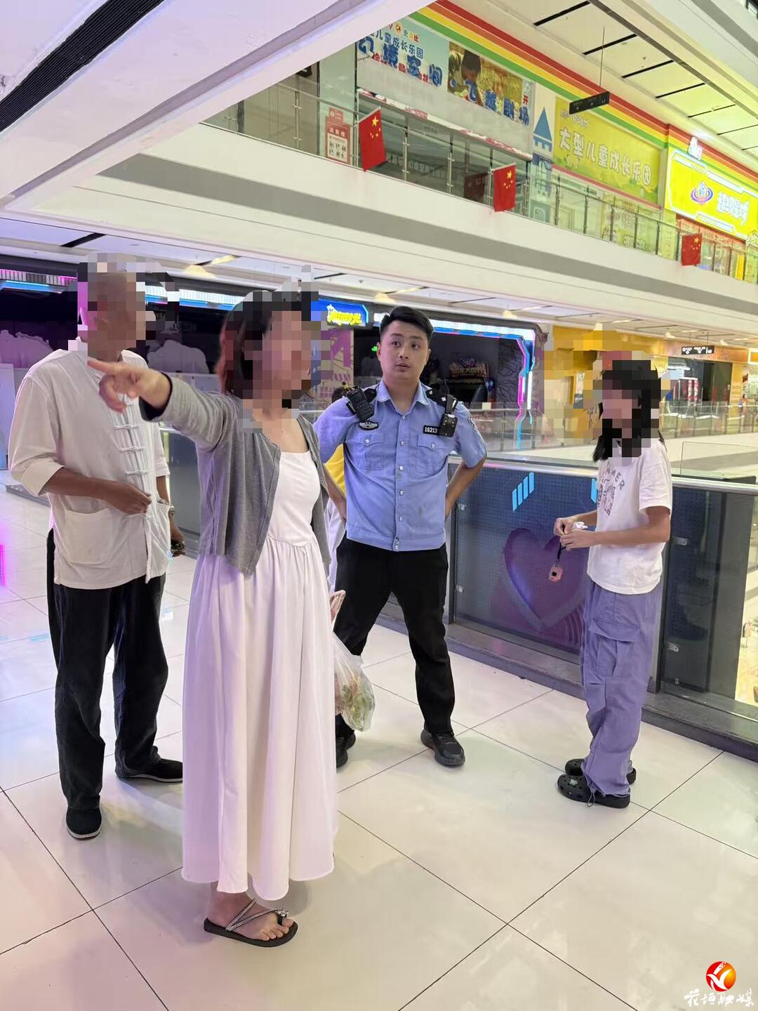 误会及时解 锦旗跨省来——花垣公安三角岩派出所温情处置一起游客警情