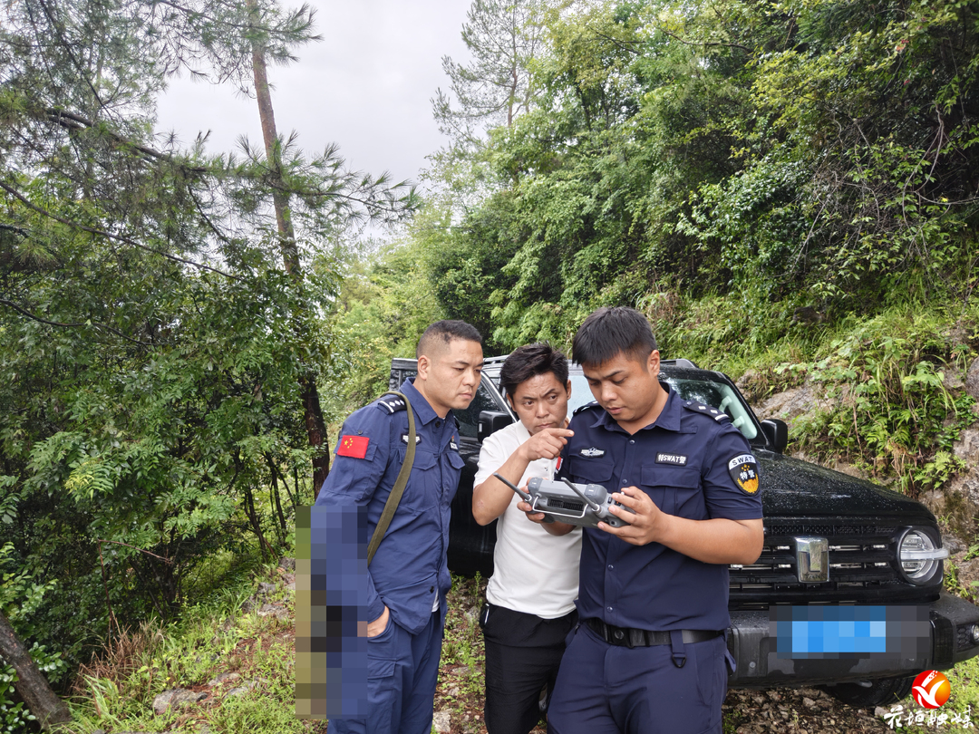 受惊母牛窜逃伤人 花垣公安空地协同除隐患