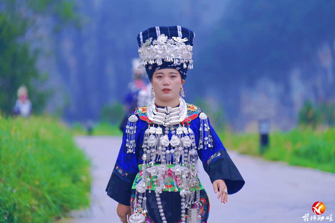 热力收官!花垣国庆文旅火爆,两大景区跻身全省景区客流前十